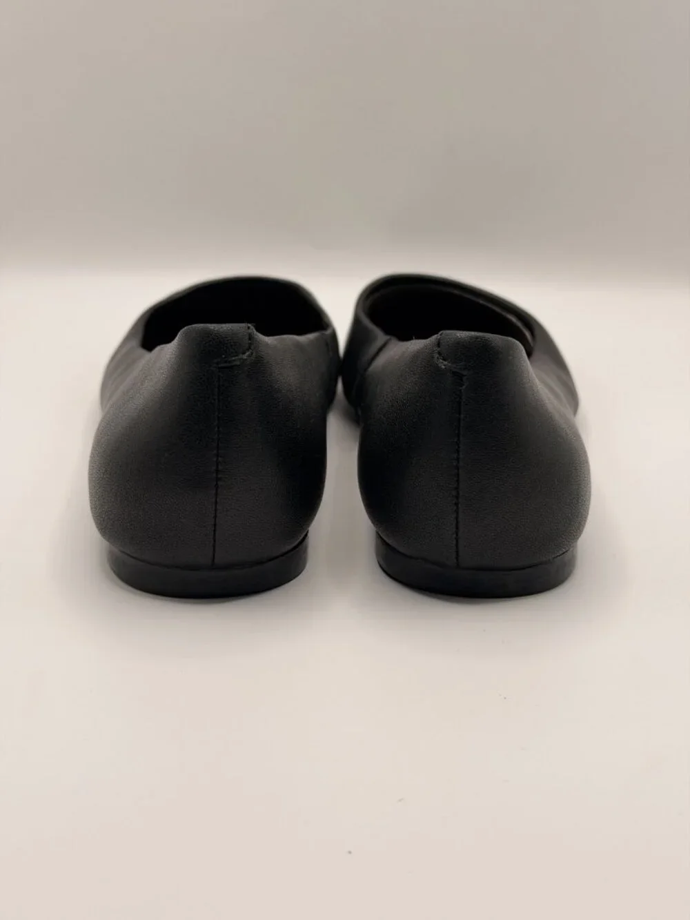 Karl Lagerfeld Paris Women’s Zofia Cap Toe Ballet Flats Sz 6 M